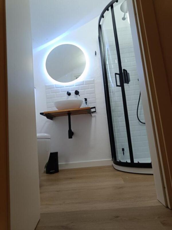 Castle Apartment Aga Uzzano Zewnętrze zdjęcie